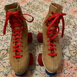 Vintage Riedell suede leather red wing roller skates - Men’s size 6
